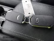 ✅ 2020 Kia Niro EX Premium • VIN: KNDCE3LC8L5429027 • Lot: 42310871. Listed on IAAI with 114,281 mi. Free auction sales archive from the USA and detailed vehicle history report at DreamBid. Image 11.