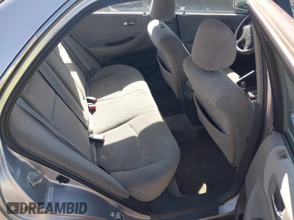 ✅ 2002 Honda Accord SE • VIN: 1HGCG56712A041830 • Lot: 42001605. Listed on IAAI with 201,451 mi. Free auction sales archive from the USA and detailed vehicle history report at DreamBid. Image 8.