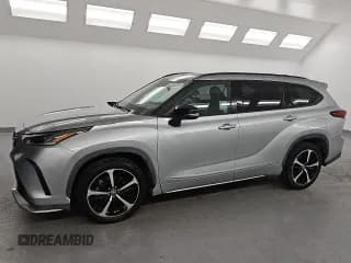 ✅ 2021 Toyota Highlander XSE • VIN: 5TDJZRAH8MS039389 • Lot: 84440855. Listed on Copart with 114,113 mi. Free auction sales archive from the USA and detailed vehicle history report at DreamBid. Image 1.