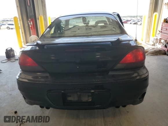 ✅ 2000 Pontiac Grand Am GT • VIN: 1G2NW12E6YM781604 • Lot: 82072995. Listed on Copart with 88,515 mi. Free auction sales archive from the USA and detailed vehicle history report at DreamBid. Image 6.