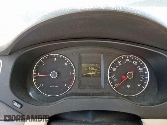 ✅ 2013 Volkswagen Jetta TDI w/Premium • VIN: 3VWLL7AJ7DM376862 • Лот: 59192445. Опубликован ранее на Copart с пробегом 163 224 миль. Бесплатный доступ к архиву аукционных продаж из США и подробный отчёт об истории автомобиля на DreamBid. Изображение 9.