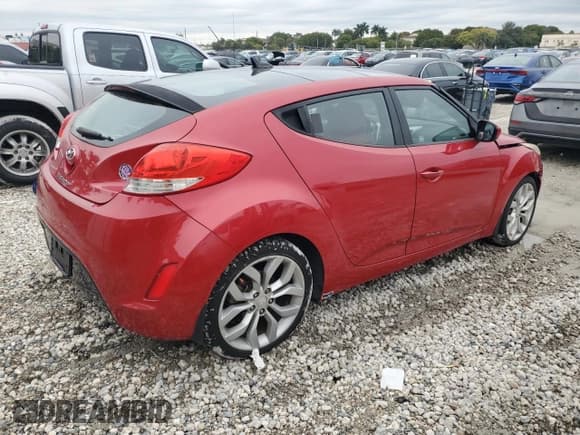 ✅ 2012 Hyundai Veloster w/Gray Int • VIN: KMHTC6AD1CU064985 • Lot: 42487355. Wystawiony na Copart z przebiegiem 84 475 mil. Bezpłatny archiwum sprzedaży aukcyjnych z USA i szczegółowy raport historii pojazdu na DreamBid. Zdjęcie 3.
