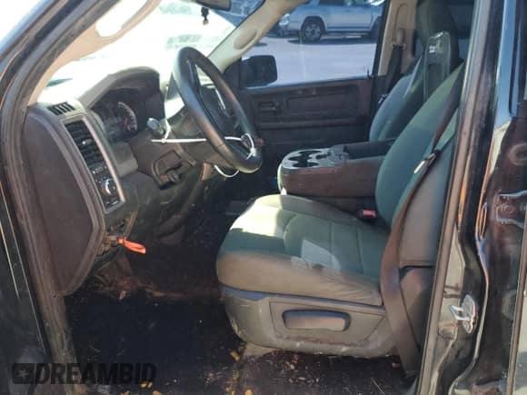 2015 Ram 1500 Express с VIN 1C6RR7FT9FS620695, выставлен на аукционе Copart как лот 68426995 с пробегом 200 846 миль миль и Списание • Salvage title. История ставок и продаж доступна на DreamBid. Изображение 7.