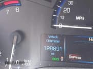 ✅ 2016 Cadillac SRX Luxury Collection • VIN: 3GYFNBE34GS562880 • Lot: 43370945. Wystawiony na IAAI z przebiegiem 128 891 mil. Bezpłatny archiwum sprzedaży aukcyjnych z USA i szczegółowy raport historii pojazdu na DreamBid. Zdjęcie 15.