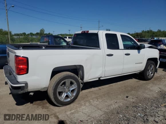 ✅ 2017 Chevrolet Silverado 1500 Custom • VIN: 1GCRCPEH9HZ282118 • Lot: 58127325. Wystawiony na Copart z przebiegiem 153 813 mil. Bezpłatny archiwum sprzedaży aukcyjnych z USA i szczegółowy raport historii pojazdu na DreamBid. Zdjęcie 3.