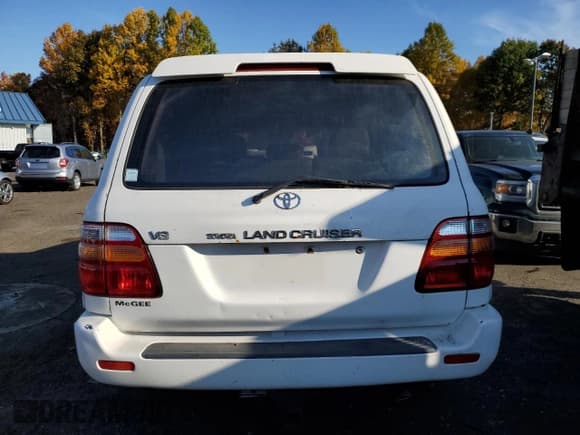 ✅ 2001 Toyota Land Cruiser • VIN: JTEHT05JX12015568 • Lot: 74849794. Wystawiony na Copart z przebiegiem 345 303 mil. Bezpłatny archiwum sprzedaży aukcyjnych z USA i szczegółowy raport historii pojazdu na DreamBid. Zdjęcie 6.