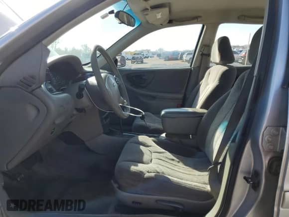 2001 Chevrolet Malibu LS z VIN 1G1NE52J016167556, wystawiony jako Copart lot #48814325 z przebiegiem 186 935 mil mil oraz Szkoda całkowita • Salvage title. Historia ofert i sprzedaży dostępna na DreamBid. Obrazek 7.