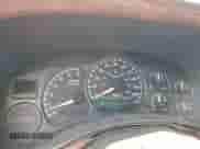 2002 Chevrolet Suburban Z71 с VIN 3GNFK16T02G237847, выставлен на аукционе Copart как лот 85391084 с пробегом 277 509 миль миль и Чистый • Clean title. История ставок и продаж доступна на DreamBid. Изображение 9.