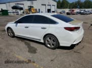 ✅ 2018 Hyundai Sonata Sport Plus • VIN: 5NPE34AF1JH677912 • Lot: 81414115. Wystawiony na Copart z przebiegiem 112 333 mil. Bezpłatny archiwum sprzedaży aukcyjnych z USA i szczegółowy raport historii pojazdu na DreamBid. Zdjęcie 2.