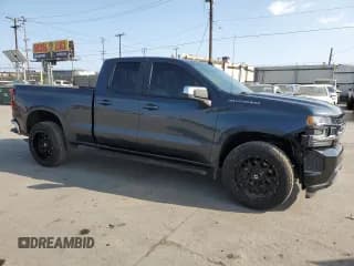 ✅ 2020 Chevrolet Silverado 1500 LT • VIN: 1GCRWCEK8LZ169667 • Lot: 71024164. Wystawiony na Copart z przebiegiem 66 192 mil. Bezpłatny archiwum sprzedaży aukcyjnych z USA i szczegółowy raport historii pojazdu na DreamBid. Zdjęcie 4.