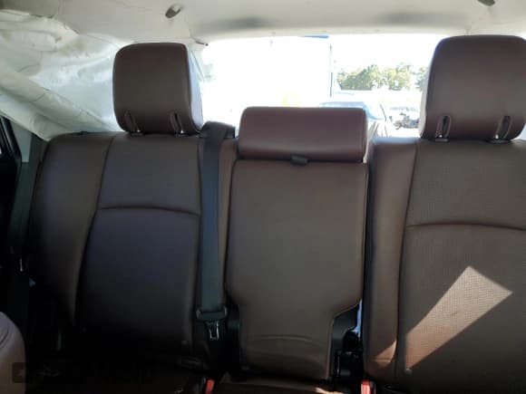 ✅ 2016 Toyota 4Runner Limited • VIN: JTEBU5JR0G5347439 • Lot: 80401795. Listed on Copart with 68,951 mi. Free auction sales archive from the USA and detailed vehicle history report at DreamBid. Image 10.