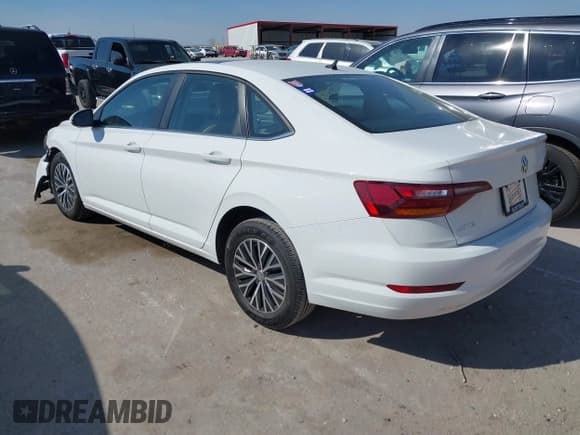 ✅ 2019 Volkswagen Jetta S • VIN: 3VWC57BU1KM135315 • Lot: 41685306. Listed on IAAI with 107,716 mi. Free auction sales archive from the USA and detailed vehicle history report at DreamBid. Image 3.