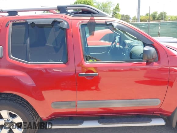 ✅ 2012 Nissan Xterra X • VIN: 5N1AN0NU8CC525405 • Lot: 42014722. Listed on IAAI with 136,866 mi. Free auction sales archive from the USA and detailed vehicle history report at DreamBid. Image 13.