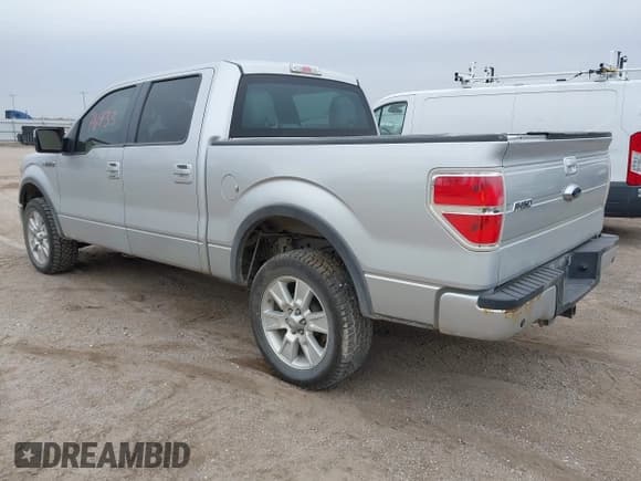 ✅ 2010 Ford F-150 XL • VIN: 1FTFW1EVXAKC20397 • Lot: 43676733. Listed on IAAI with 170,384 mi. Free auction sales archive from the USA and detailed vehicle history report at DreamBid. Image 3.