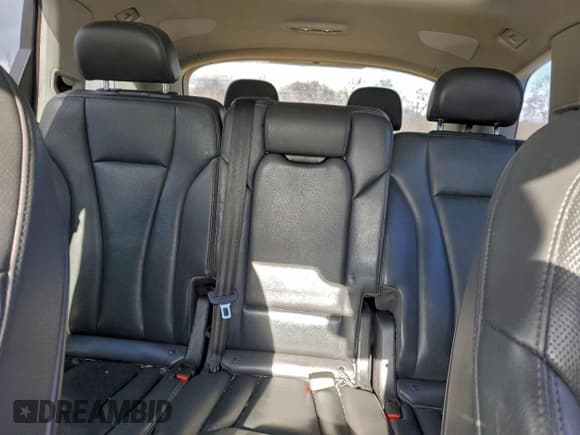 ✅ 2019 Audi Q7 Prestige • VIN: WA1VAAF70KD026665 • Лот: 92529065. Опубликован ранее на Copart с пробегом 122 690 миль. Бесплатный доступ к архиву аукционных продаж из США и подробный отчёт об истории автомобиля на DreamBid. Изображение 10.