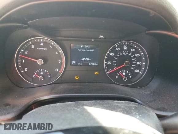 ✅ 2019 Kia Forte LXS • VIN: 3KPF24AD3KE111617 • Лот: 82542305. Опубликован ранее на Copart с пробегом 67 404 миль. Бесплатный доступ к архиву аукционных продаж из США и подробный отчёт об истории автомобиля на DreamBid. Изображение 9.