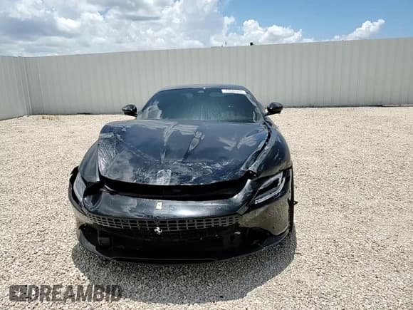 ✅ 2022 Ferrari Roma • VIN: ZFF98RNA5N0269013 • Lot: 44682265. Wystawiony na Copart z przebiegiem 4 360 mil. Bezpłatny archiwum sprzedaży aukcyjnych z USA i szczegółowy raport historii pojazdu na DreamBid. Zdjęcie 14.