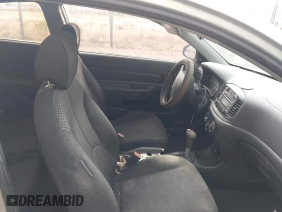 ✅ 2008 Hyundai Accent GS • VIN: KMHCM36CX8U073624 • Лот: 42813864. Опубликован ранее на IAAI с пробегом 102 022 миль. Бесплатный доступ к архиву аукционных продаж из США и подробный отчёт об истории автомобиля на DreamBid. Изображение 5.