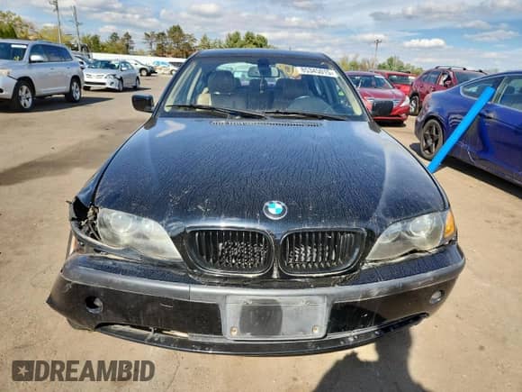 2005 BMW 3 Series 325xi with VIN WBAEU33485PR14793, listed as a Copart auction lot 85345015 with 205,426 mi miles and Salvage title. Bid and sale history available at DreamBid. Image 5.