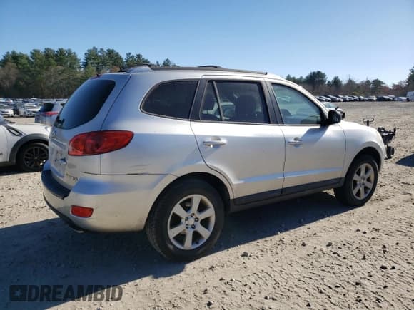 ✅ 2008 Hyundai Santa Fe SE • VIN: 5NMSH13EX8H152930 • Lot: 79689054. Listed on Copart with 284,450 mi. Free auction sales archive from the USA and detailed vehicle history report at DreamBid. Image 3.