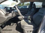 ✅ 2024 Nissan ARIYA Engage • VIN: JN1CF0BB5RM737441 • Lot: 68980335. Wystawiony na Copart z przebiegiem 11 897 mil. Bezpłatny archiwum sprzedaży aukcyjnych z USA i szczegółowy raport historii pojazdu na DreamBid. Zdjęcie 7.