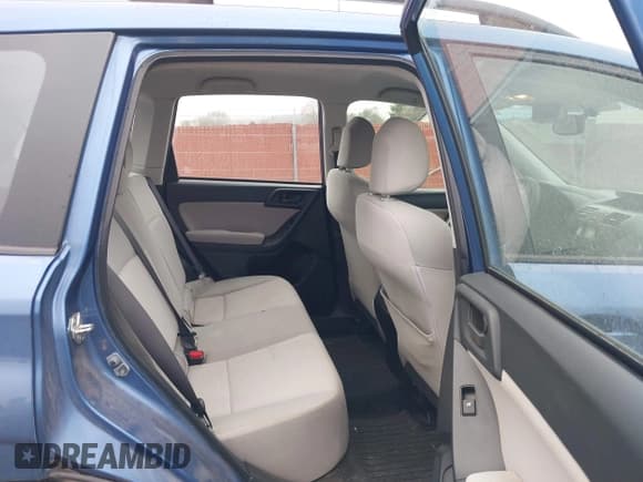 ✅ 2015 Subaru Forester 2.5i • VIN: JF2SJABC7FH459573 • Lot: 43749325. Listed on IAAI with 220,850 mi. Free auction sales archive from the USA and detailed vehicle history report at DreamBid. Image 8.