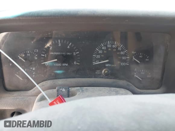 ✅ 1999 Jeep Cherokee SE • VIN: 1J4FF28S5XL520501 • Lot: 41706800. Listed on IAAI with Not provided. Free auction sales archive from the USA and detailed vehicle history report at DreamBid. Image 7.