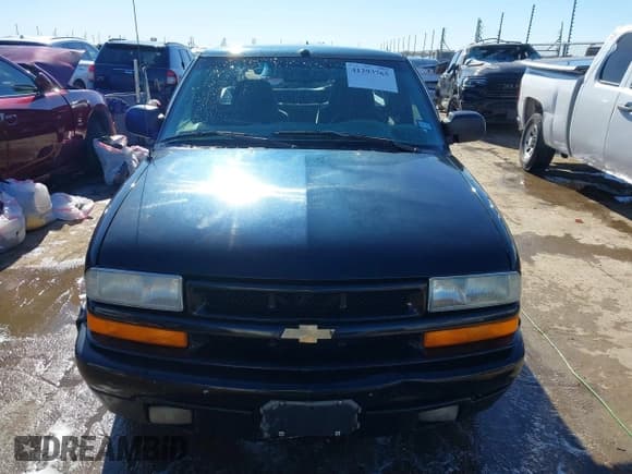 ✅ 2001 Chevrolet S-10 LS • VIN: 1GCCS19W718230397 • Лот: 41293765. Опубликован ранее на IAAI с пробегом 151 578 миль. Бесплатный доступ к архиву аукционных продаж из США и подробный отчёт об истории автомобиля на DreamBid. Изображение 12.