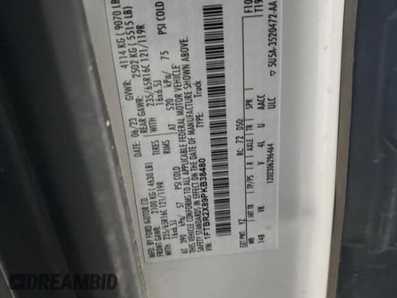 ✅ 2023 Ford Transit Cargo • VIN: 1FTBR2X89PKB38480 • Лот: 54504405. Опубликован ранее на Copart с пробегом 70 337 миль. Бесплатный доступ к архиву аукционных продаж из США и подробный отчёт об истории автомобиля на DreamBid. Изображение 13.