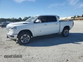 ✅ 2019 Ram 1500 Longhorn • VIN: 1C6SRFKT0KN764386 • Lot: 84974945. Wystawiony na Copart z przebiegiem 120 073 mil. Bezpłatny archiwum sprzedaży aukcyjnych z USA i szczegółowy raport historii pojazdu na DreamBid. Zdjęcie 1.