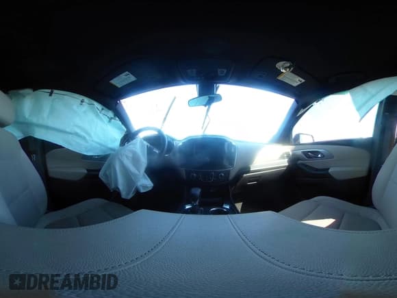 ✅ 2023 Chevrolet Traverse LS • VIN: 1GNERFKW3PJ186287 • Lot: 43292803. Wystawiony na IAAI z przebiegiem 62 634 mil. Bezpłatny archiwum sprzedaży aukcyjnych z USA i szczegółowy raport historii pojazdu na DreamBid. Zdjęcie 18.