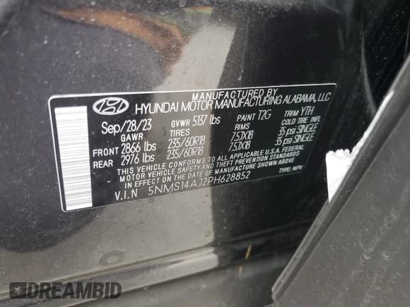 ✅ 2023 Hyundai Santa Fe SE • VIN: 5NMS14AJ2PH628852 • Lot: 62302535. Wystawiony na Copart z przebiegiem 14 805 mil. Bezpłatny archiwum sprzedaży aukcyjnych z USA i szczegółowy raport historii pojazdu na DreamBid. Zdjęcie 13.