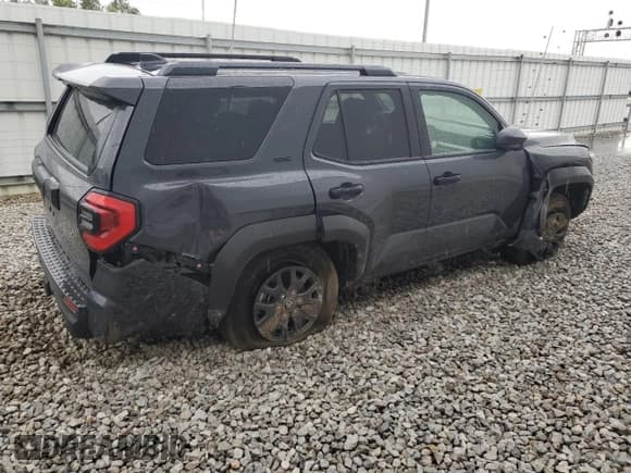 ✅ 2025 Toyota 4Runner SR5 • VIN: JTEVA5BR1S5009920 • Lot: 70816635. Listed on Copart with 8,293 mi. Free auction sales archive from the USA and detailed vehicle history report at DreamBid. Image 3.