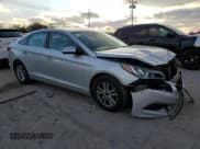 ✅ 2017 Hyundai Sonata SE • VIN: 5NPE24AF1HH575121 • Лот: 67550612. Опубликован ранее на Copart с пробегом 160 955 миль. Бесплатный доступ к архиву аукционных продаж из США и подробный отчёт об истории автомобиля на DreamBid. Изображение 4.