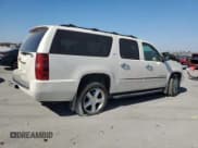 ✅ 2009 Chevrolet Suburban LTZ • VIN: 1GNFC36J59R220706 • Lot: 77899604. Wystawiony na Copart z przebiegiem 173 523 mil. Bezpłatny archiwum sprzedaży aukcyjnych z USA i szczegółowy raport historii pojazdu na DreamBid. Zdjęcie 3.
