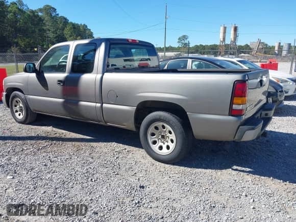 2007 GMC Sierra 1500 SLE1 with VIN 1GTEC19Z17Z144750, listed as a IAAI auction lot 43595392 with 202,917 mi miles and . Bid and sale history available at DreamBid. Image 6.
