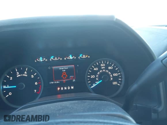 ✅ 2017 Ford F-150 XLT • VIN: 1FTEW1EG3HKC72090 • Лот: 43549597. Опубликован ранее на IAAI с пробегом 78 115 миль. Бесплатный доступ к архиву аукционных продаж из США и подробный отчёт об истории автомобиля на DreamBid. Изображение 7.