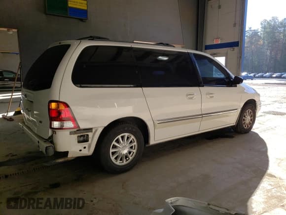 ✅ 2000 Ford Windstar SE • VIN: 2FMDA5244YBB82058 • Lot: 80650544. Wystawiony na Copart z przebiegiem Nie podano. Bezpłatny archiwum sprzedaży aukcyjnych z USA i szczegółowy raport historii pojazdu na DreamBid. Zdjęcie 3.