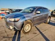 ✅ 2011 Mitsubishi Outlander ES • VIN: JA4AP3AU2BZ018169 • Лот: 92711065. Опубликован ранее на Copart с пробегом 230 662 миль. Бесплатный доступ к архиву аукционных продаж из США и подробный отчёт об истории автомобиля на DreamBid. Изображение 1.
