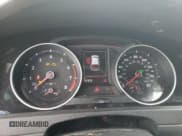 ✅ 2020 Volkswagen Golf GTI S • VIN: 3VW6T7AU8LM006963 • Lot: 81913105. Wystawiony na Copart z przebiegiem 141 635 mil. Bezpłatny archiwum sprzedaży aukcyjnych z USA i szczegółowy raport historii pojazdu na DreamBid. Zdjęcie 9.