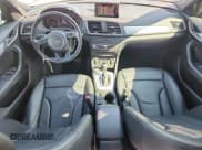 ✅ 2017 Audi Q3 Premium • VIN: WA1ECCFS9HR017792 • Lot: 84011565. Wystawiony na Copart z przebiegiem 66 212 mil. Bezpłatny archiwum sprzedaży aukcyjnych z USA i szczegółowy raport historii pojazdu na DreamBid. Zdjęcie 8.