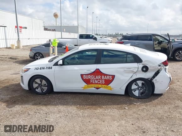 ✅ 2022 Hyundai Ioniq Blue • VIN: KMHC65LC4NU279625 • Lot: 41518795. Wystawiony na IAAI z przebiegiem 75 232 mil. Bezpłatny archiwum sprzedaży aukcyjnych z USA i szczegółowy raport historii pojazdu na DreamBid. Zdjęcie 14.