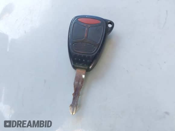 2008 Dodge Dakota SXT z VIN 1D7HE32K18S516801, wystawiony jako IAAI lot #41670017 z przebiegiem 88 503 mil mil oraz . Historia ofert i sprzedaży dostępna na DreamBid. Obrazek 11.