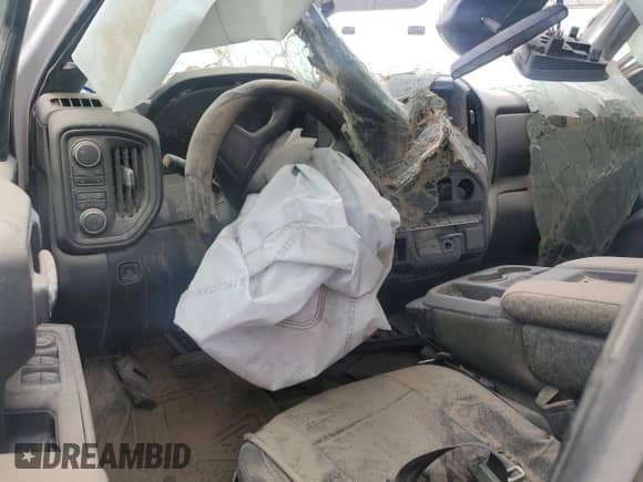 2022 Chevrolet Silverado 1500 Work Truck z VIN 3GCUDAED0NG511945, wystawiony jako Copart lot #42146345 z przebiegiem Nie podano mil oraz Nie do naprawy • Non repairable. Historia ofert i sprzedaży dostępna na DreamBid. Obrazek 8.