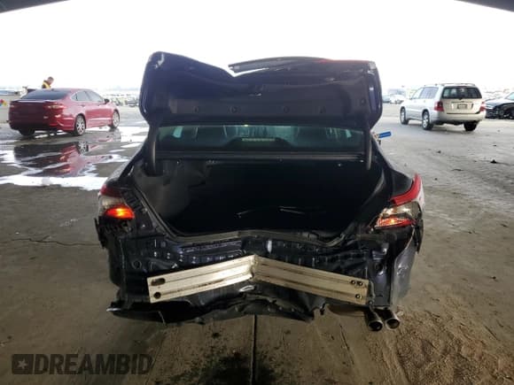 ✅ 2022 Toyota Camry SE • VIN: 4T1G11AK3NU686032 • Lot: 82780415. Wystawiony na Copart z przebiegiem 68 488 mil. Bezpłatny archiwum sprzedaży aukcyjnych z USA i szczegółowy raport historii pojazdu na DreamBid. Zdjęcie 6.