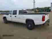 ✅ 2007 Chevrolet Silverado 2500HD LS • VIN: 1GCHC23U37F198200 • Lot: 81631835. Wystawiony na Copart z przebiegiem Nie podano. Bezpłatny archiwum sprzedaży aukcyjnych z USA i szczegółowy raport historii pojazdu na DreamBid. Zdjęcie 2.