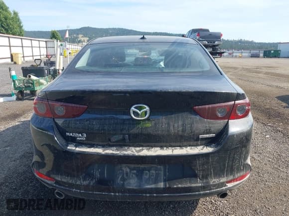 ✅ 2020 Mazda 3 Preferred • VIN: 3MZBPBDM2LM133399 • Лот: 42513595. Опубликован ранее на IAAI с пробегом 70 814 миль. Бесплатный доступ к архиву аукционных продаж из США и подробный отчёт об истории автомобиля на DreamBid. Изображение 16.