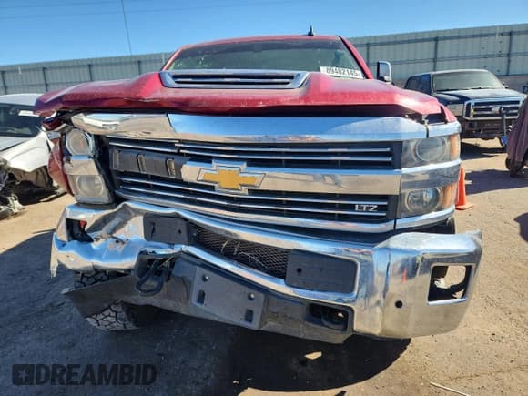 ✅ 2018 Chevrolet Silverado 2500HD LTZ • VIN: 1GC1KWEY3JF133723 • Лот: 89482145. Опубликован ранее на Copart с пробегом 212 563 миль. Бесплатный доступ к архиву аукционных продаж из США и подробный отчёт об истории автомобиля на DreamBid. Изображение 5.