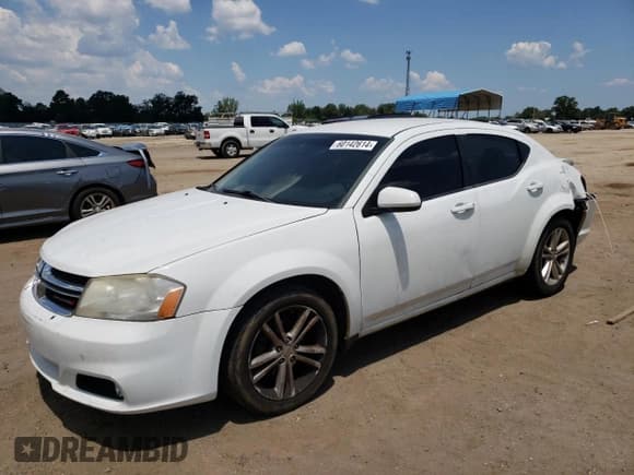 ✅ 2013 Dodge Avenger SXT • VIN: 1C3CDZCB2DN746529 • Лот: 64617994. Опубликован ранее на Copart с пробегом 202 024 миль. Бесплатный доступ к архиву аукционных продаж из США и подробный отчёт об истории автомобиля на DreamBid. Изображение 1.