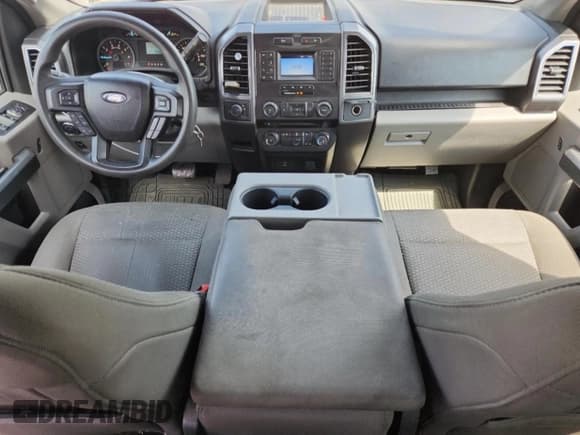 ✅ 2018 Ford F-150 XL • VIN: 1FTEX1CP5JFA28987 • Лот: 71054355. Опубликован ранее на Copart с пробегом 142 067 миль. Бесплатный доступ к архиву аукционных продаж из США и подробный отчёт об истории автомобиля на DreamBid. Изображение 8.